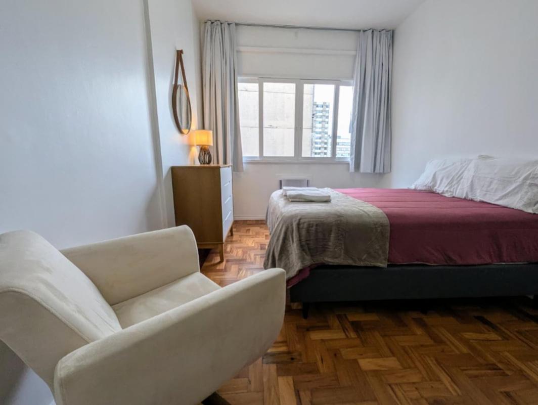 Espacoso Flat In Copacabana